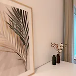 Modern Townhouse With Sauna 公寓