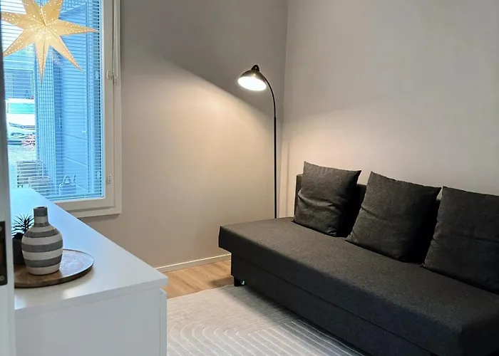 Modern Townhouse With Sauna *